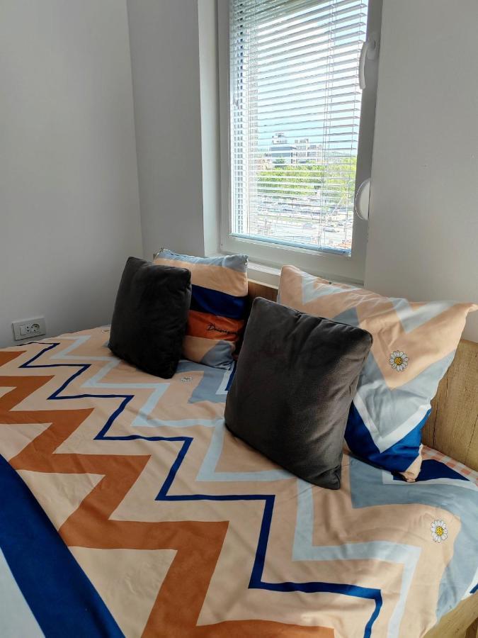 Apartman 42 Leilighet Skopje Eksteriør bilde
